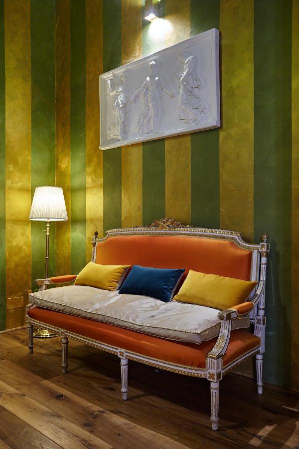 Palazzo Di Alcina - Residenza D'Epoca - Luxury- Bed & Breakfast Bologna Luaran gambar