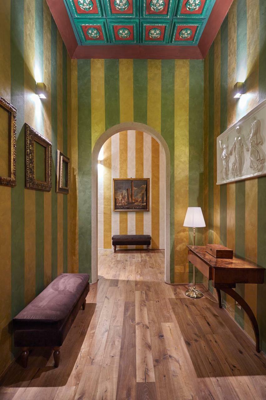 Palazzo Di Alcina - Residenza D'Epoca - Luxury- Bed & Breakfast Bologna Luaran gambar