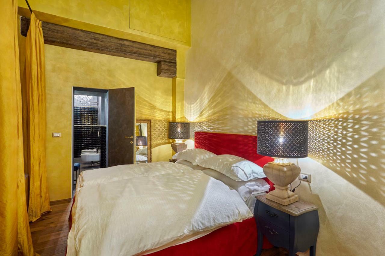 Palazzo Di Alcina - Residenza D'Epoca - Luxury- Bed & Breakfast Bologna Luaran gambar