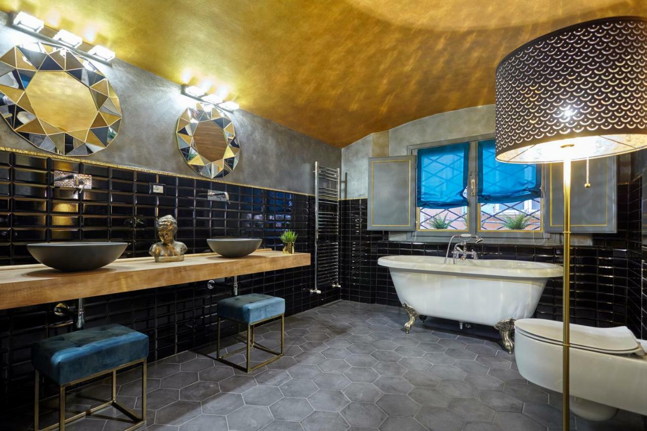 Palazzo Di Alcina - Residenza D'Epoca - Luxury- Bed & Breakfast Bologna Luaran gambar
