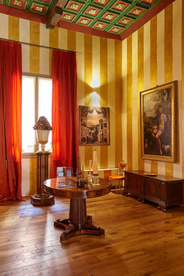 Palazzo Di Alcina - Residenza D'Epoca - Luxury- Bed & Breakfast Bologna Luaran gambar